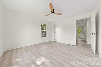 436 N Green Street, Morganton, NC 28655 - Photo 10