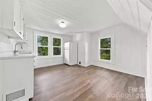 436 N Green St, Morganton, NC 28655 - Photo 18