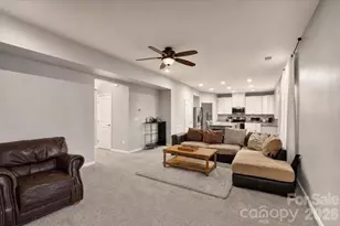3527 Ettrick Pl, Charlotte, NC 28278 - Photo 6