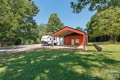 3336 Startown Road, Newton, NC 28658 - Photo 4