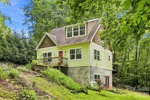 11 Old Patton Hill Rd, Swannanoa, NC 28778 - Photo 2