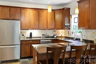 11 Old Patton Hill Rd, Swannanoa, NC 28778 - Photo 10