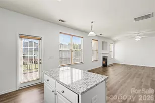 1530 Big Leaf Dr, Charlotte, NC 28262 - Photo 14