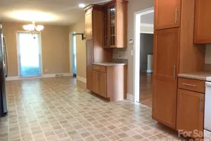 6700 Pine Lake Ln, Mint Hill, NC 28227 - Photo 10