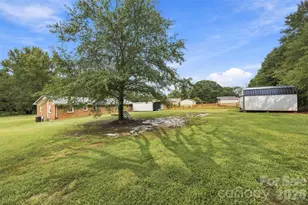 1207 Scenic Dr, Shelby, NC 28150 - Photo 24