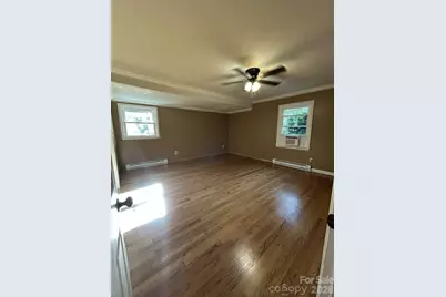 1225 Pinebrook Circle, Hendersonville, NC 28739 - Photo 18