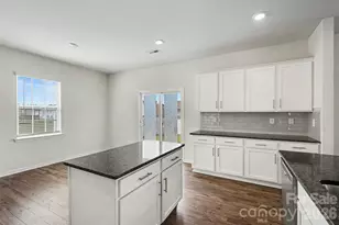 10631 Bradstreet Commons Way, Charlotte, NC 28215 - Photo 10