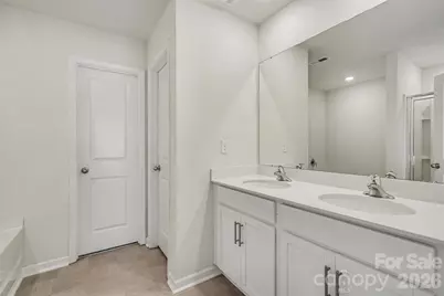 10631 Bradstreet Commons Way, Charlotte, NC 28215 - Photo 28