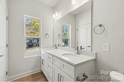 562 W Wilson Avenue, Mooresville, NC 28115 - Photo 34