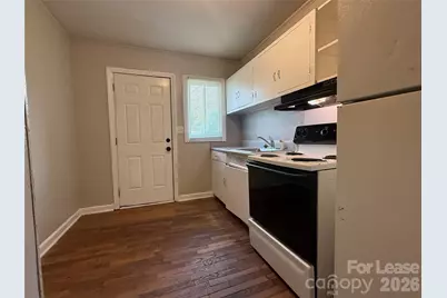 102 E Bradley Street, Gastonia, NC 28052 - Photo 6