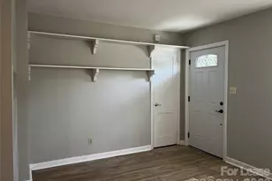 2213 Shamrock Dr, Charlotte, NC 28205 - Photo 2