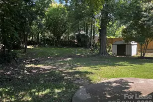 2213 Shamrock Dr, Charlotte, NC 28205 - Photo 24