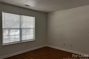 1404 Jordans Pond Ln, Charlotte, NC 28214 - Photo 12