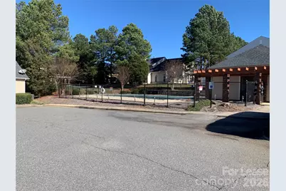 5307 Waverly Lynn Lane, Charlotte, NC 28269 - Photo 14