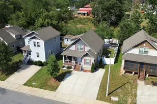 11 Yarrow Meadow Rd, Weaverville, NC 28787 - Photo 2