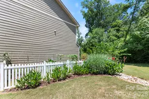 140 Beacon Dr, Mooresville, NC 28117 - Photo 36