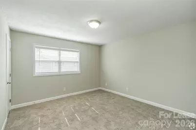 300 E Charlotte Avenue #24, Mount Holly, NC 28120 - Photo 8
