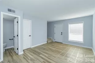 300 E Charlotte Ave, Mount Holly, NC 28120 - Photo 4