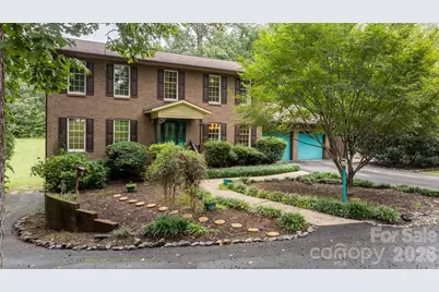 3110 Ninth Tee Drive, Newton, NC 28658 - Photo 1