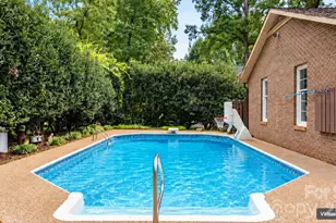 3110 9th Tee Dr, Newton, NC 28658 - Photo 16