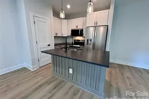 123 Brown St, Clover, SC 29710 - Photo 2