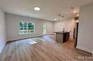 123 Brown St, Clover, SC 29710 - Photo 8
