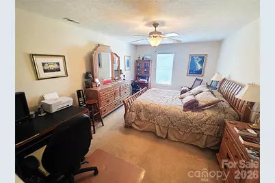 408 5th Avenue NE, Conover, NC 28613 - Photo 22
