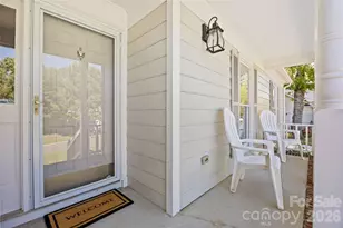 2916 Winghaven Ln, Charlotte, NC 28210 - Photo 4