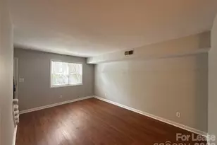 1613 N Sharon Amity Rd, Charlotte, NC 28205 - Photo 2