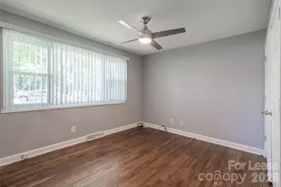 3331 Erskine Dr, Charlotte, NC 28205 - Photo 12