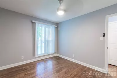 3331 Erskine Drive, Charlotte, NC 28205 - Photo 16