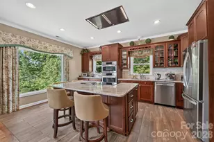 631 46th Ave Dr NE, Hickory, NC 28601 - Photo 34