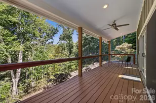 2711 Rabbit Hop Rd, Spruce Pine, NC 28777 - Photo 10