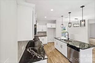141 Fairfield Dr, Troutman, NC 28166 - Photo 4