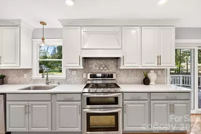 6607 Long Meadow Road, Charlotte, NC 28210 - Photo 16
