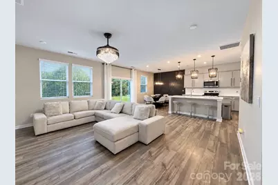 265 Bezelle Avenue, York, SC 29745 - Photo 2