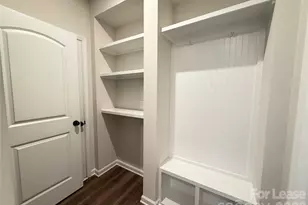 9233 Northfield Crossing Dr, Charlotte, NC 28269 - Photo 32