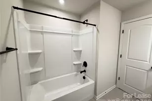 9233 Northfield Crossing Dr, Charlotte, NC 28269 - Photo 26