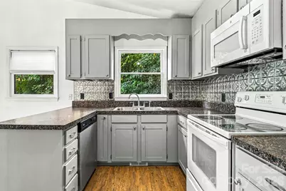 117 View De Lake Drive, Etowah, NC 28729 - Photo 10