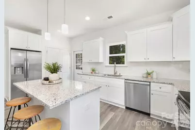 5721 Howard Street, Charlotte, NC 28269 - Photo 8
