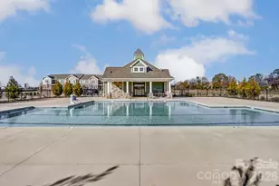 5222 Wyes Oak Ln, Charlotte, NC 28269 - Photo 16