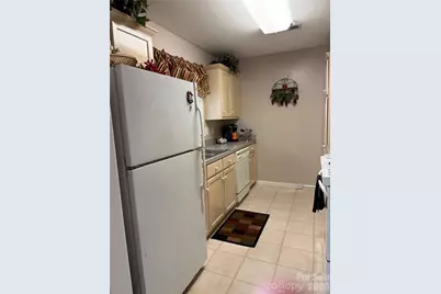 433 19th Avenue Court NE #14, Hickory, NC 28601 - Photo 4