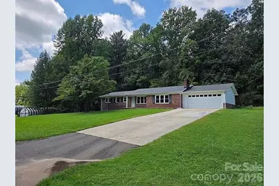 3828 Stroupe Street, Morganton, NC 28655 - Photo 2