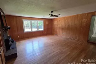 3828 Stroupe St, Morganton, NC 28655 - Photo 12