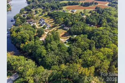 4220 Candlewood Drive, Sherrills Ford, NC 28673 - Photo 4