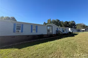 4009 Chestnut Woods Dr, Kings Mountain, NC 28086 - Photo 1