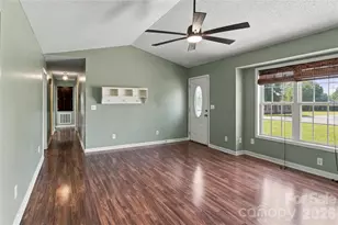 119 Chambwood Ln, Shelby, NC 28152 - Photo 10