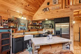 230 Forest Dr, Maggie Valley, NC 28751 - Photo 6
