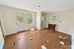 4235 Eagle Chase Dr, Charlotte, NC 28216 - Photo 22