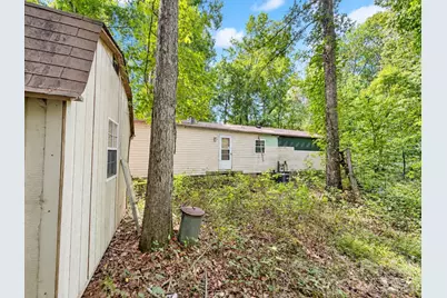4235 Eagle Chase Drive, Charlotte, NC 28216 - Photo 14